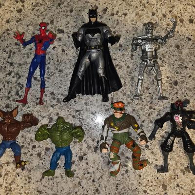 Sale Photo Thumbnail #401: Vintage Toy Action Figure Lot | Ninja Turtles, Batman, Terminator, and more