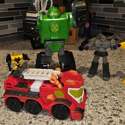 Sale Photo Thumbnail #407: Vintage toy transformers lot
