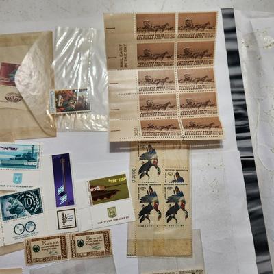 Lot of USA and Israel Postage Stamps