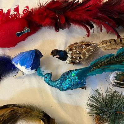 Sale Photo Thumbnail #1300: Lot Bird Christmas Tree Ornaments