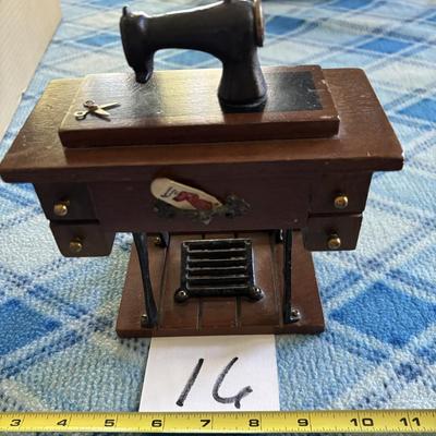 Miniature Sewing Machine Figure