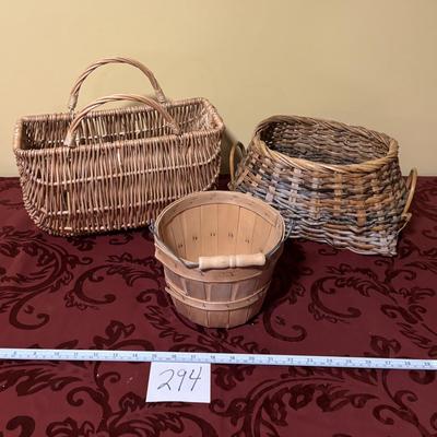 Basket Lot