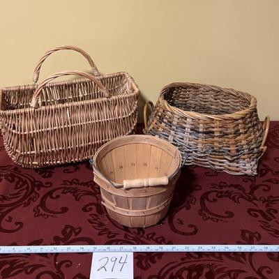 Basket Lot
