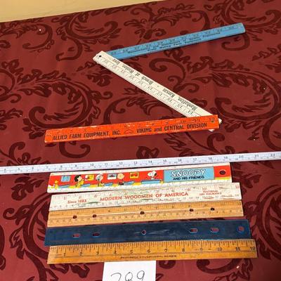 Ruler Lot