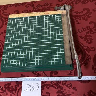 Paper Cutter