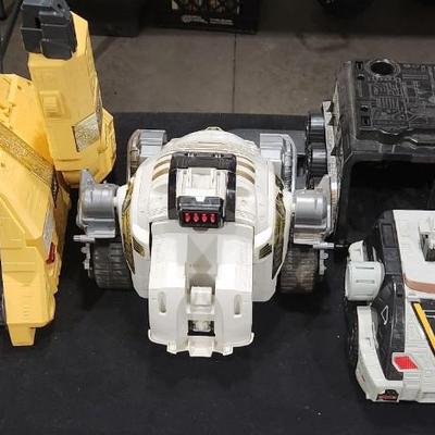 Sale Photo Thumbnail #327: Bandai Power Rangers Zeo Pyramidas Megazord Pyramid Carrier Zord Carrier Zord,  Mighty Morphin Power Rangers 1997 Power Rangers Artillatron Transportation Carrier plus others. All in great condition