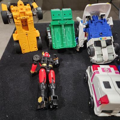 Sale Photo Thumbnail #308: Vintage Bandai Power Rangers 1996 ROBO RACER Police Car Transformers Zeo Turbo 6 Vintage Power Rangers Gekisou Sentai Carranger DX Victrailer DX VRV Robo Set JP