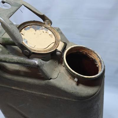 Vintage WWII Military steel Jerry can 188th AAA BTRY BN marked on side USA Embossed on front