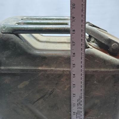 Vintage WWII Military steel Jerry can 188th AAA BTRY BN marked on side USA Embossed on front