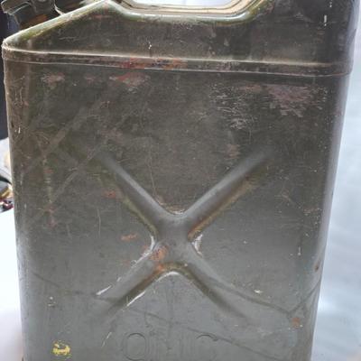 Vintage WWII Military steel Jerry can 188th AAA BTRY BN marked on side USA Embossed on front