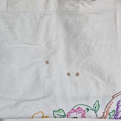 Beautiful round vintage Embroidered tablecloth - and dishtowels
