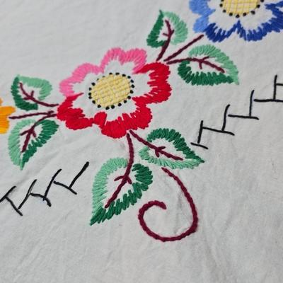 Beautiful round vintage Embroidered tablecloth - and dishtowels