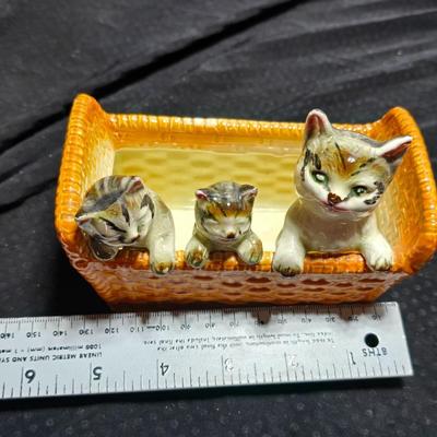 Fun glassware Vintage Jeanette Donkey Powder Jar - Victoria ceramics cats in a basket planter - glass Apothecary jar