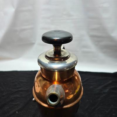 Vintage Benedict Art Studios Lotus Bud #4011 Copper Pewter Pitcher in excellent vintage condition