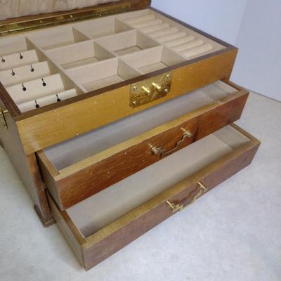 Wooden Jewelry Box- Approx 11 1/4" x 7 1/2" x 7 3/4" Tall