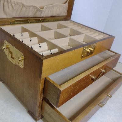 Wooden Jewelry Box- Approx 11 1/4" x 7 1/2" x 7 3/4" Tall