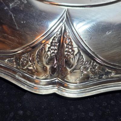 Emerald, green Musical Biscuit jar w/ metal lid - silver plate candlestick holders - Ver Silbert - Anlaufgeschützt silverplate German bowl