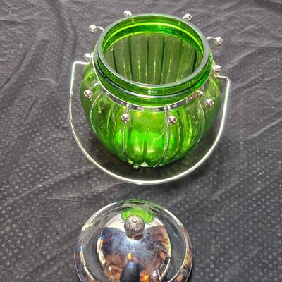 Emerald, green Musical Biscuit jar w/ metal lid - silver plate candlestick holders - Ver Silbert - Anlaufgeschützt silverplate German bowl