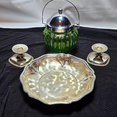 Emerald, green Musical Biscuit jar w/ metal lid - silver plate candlestick holders - Ver Silbert - Anlaufgeschützt silverplate German bowl