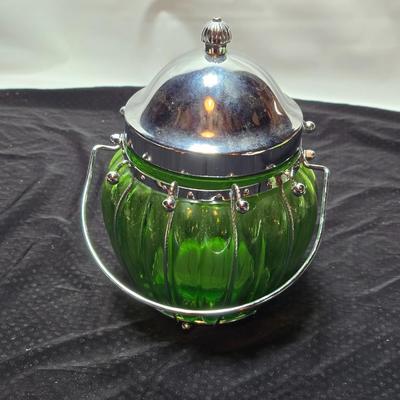 Emerald, green Musical Biscuit jar w/ metal lid - silver plate candlestick holders - Ver Silbert - Anlaufgeschützt silverplate German bowl