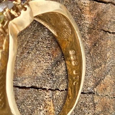 Vintage Mother's muti-colored gemstone ring 14K - 14 K gold marked Size 6