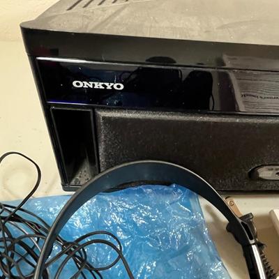 Lot 106 CD Sound system
