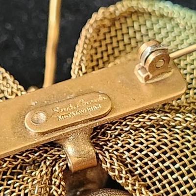 Sale Photo Thumbnail #203: by Sarah Cavendar, 4 coarse wings with etched metal body
Signed, 2 x 2 inches 
Retail $120