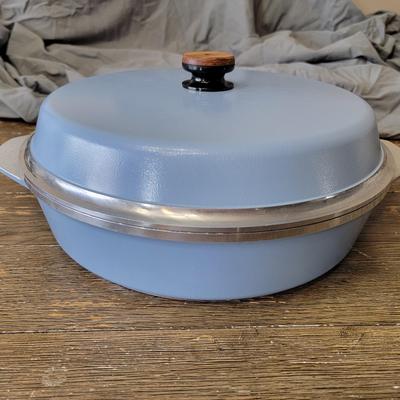 Kitchen Fare Shallow Dutch Oven