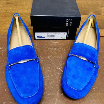 Sale Photo Thumbnail #443: Unworn. New in original box.