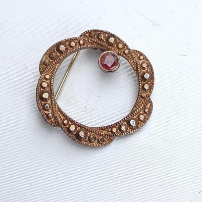 Antique 1900's gold colored brooch, Iris glass brooch, gold toned w/ ruby wreath brooch a ring and a necklace chain