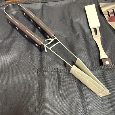 Barbecue BBQ Black. Apron with pockets for included tools Tongs Fork Spatula
