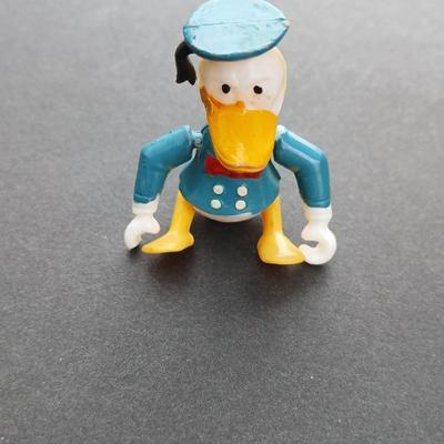 Vintage trapeze Donald Duck & Mickey Mouse figures