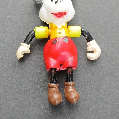Vintage trapeze Donald Duck & Mickey Mouse figures
