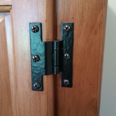 LOT 1: Kincaid Shaker Ridge Armoire