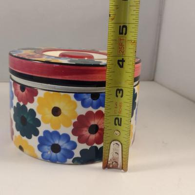 Sale Photo Thumbnail #150: Vintage Hand Painted Ges Gesch Germany Porcelain Storage Box with Lid- Approx 5 1/2" in Diameter.  Item has chipping and discoloration- please see all pictures.