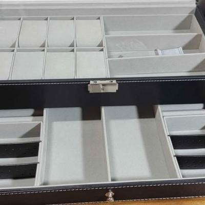 New 8 Watch 2 level Leather Black Jewelry Box