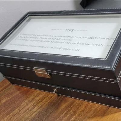 New 8 Watch 2 level Leather Black Jewelry Box