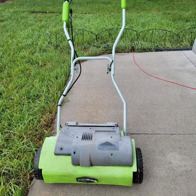 Greenworks Dethatcher