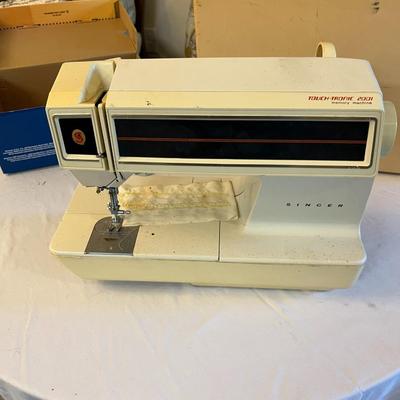 Singer Touch Tronic 2001 Memory Machine
