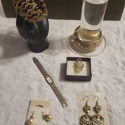 2 Bracelets 2 Pair Earrings Ring Size 7 Watch - Seiko -Need battery