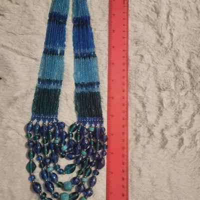Beautiful southwestern style necklace, stone, and glass