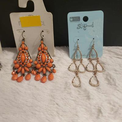 5 Pair dangle earrings March K., Style and CO., So Good.