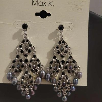 5 Pair dangle earrings March K., Style and CO., So Good.