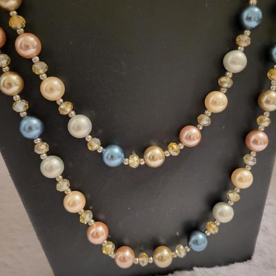 Necklace lot