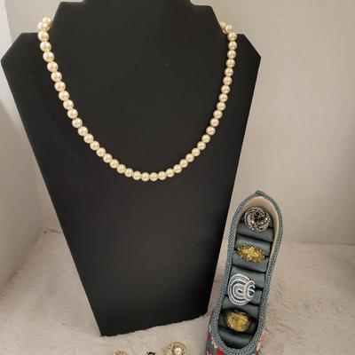 Rings size 7 to 7.5, pendant set, pearl necklace