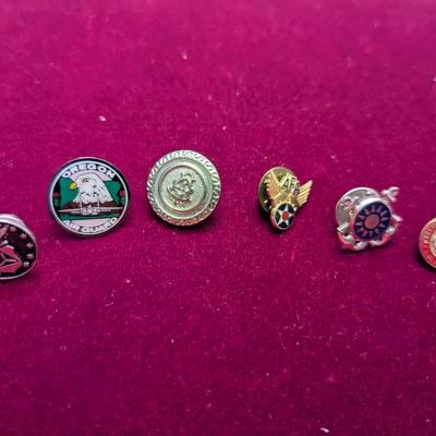 Sale Photo Thumbnail #2617: Vintage Lapel Pins #6