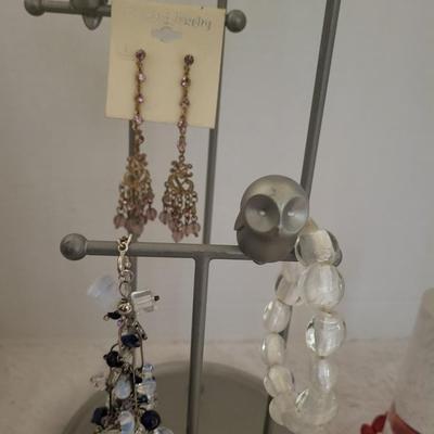 Bracelet and earrings, 1 Ring size 7