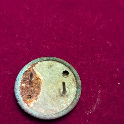Sale Photo Thumbnail #2663: USMC/Army Lapel Pins - US Army Horse Bridle Rosette 19th 20th Century