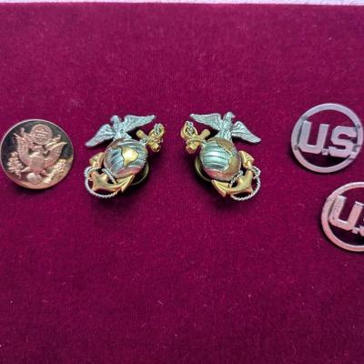 Sale Photo Thumbnail #2657: USMC/Army Lapel Pins - US Army Horse Bridle Rosette 19th 20th Century