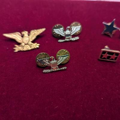 Sale Photo Thumbnail #2678: Vintage USMC Hat/Collar Pins #19